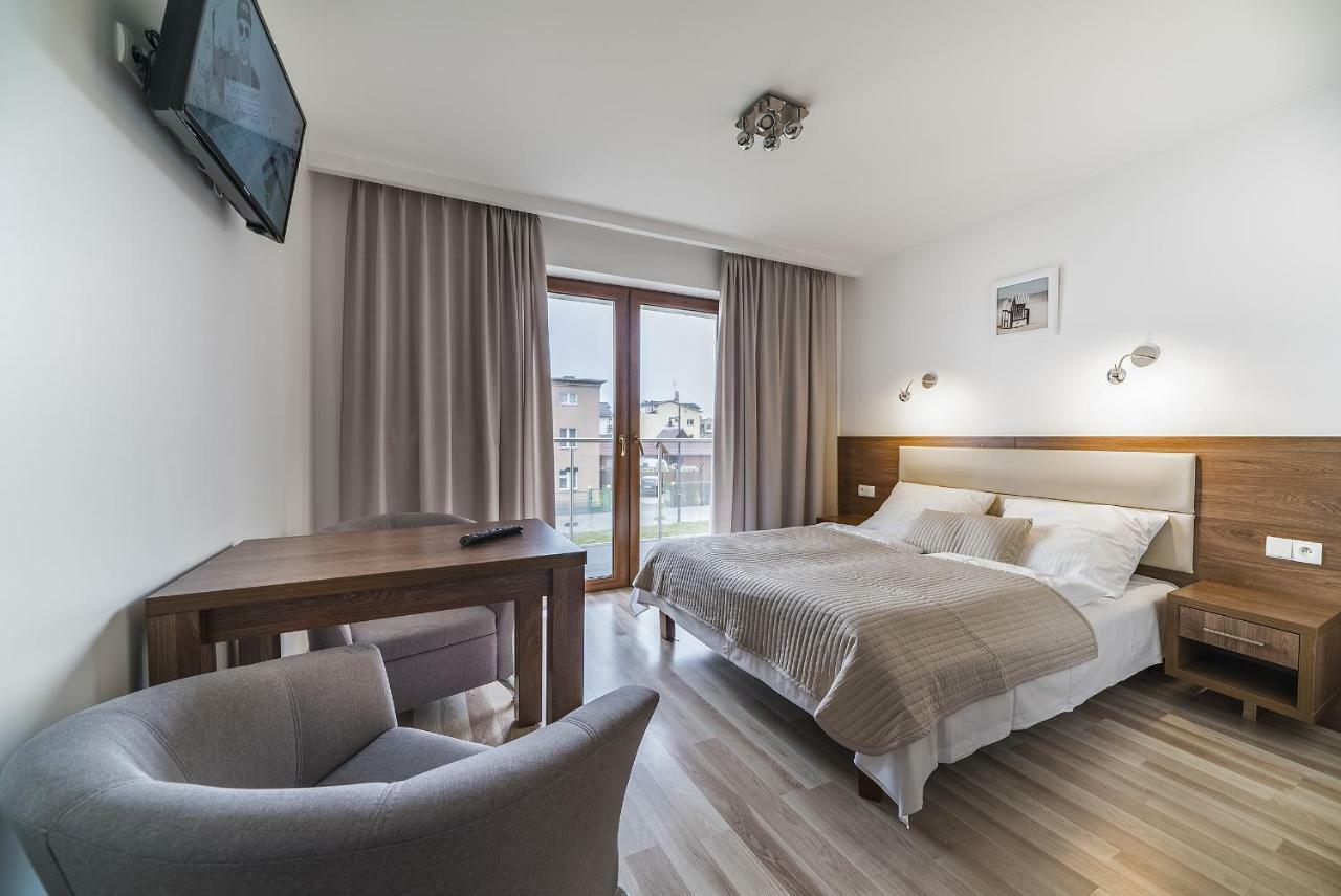 Apartamenty I Pokoje Goscinne Relax 야스타르니아 외부 사진