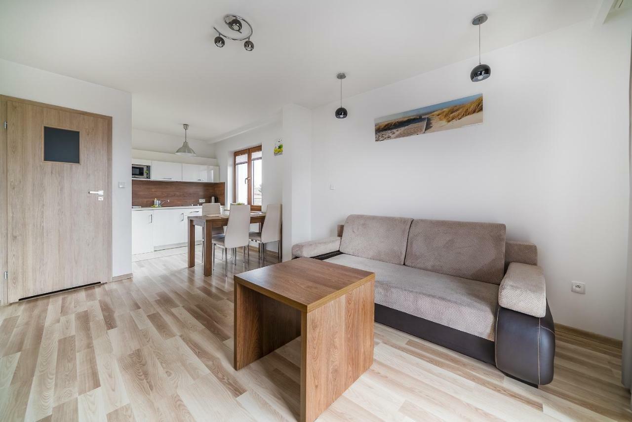 Apartamenty I Pokoje Goscinne Relax 야스타르니아 외부 사진