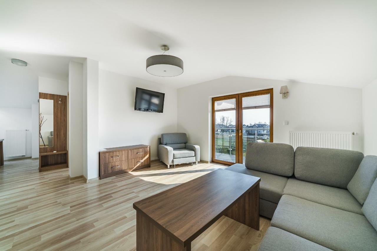 Apartamenty I Pokoje Goscinne Relax 야스타르니아 외부 사진